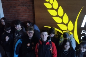 Uczniowie w Firmie Kłos w ramach NIW CRSO - 05.03.2025